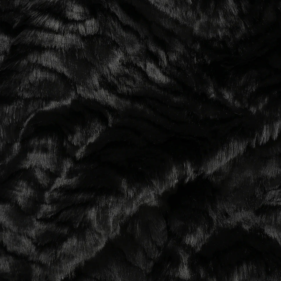 Dark & Moody Faux Fur throw