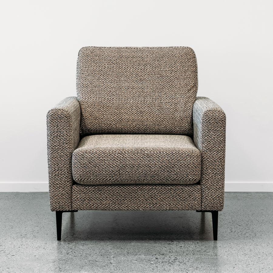 Voyager chair in kivu clay