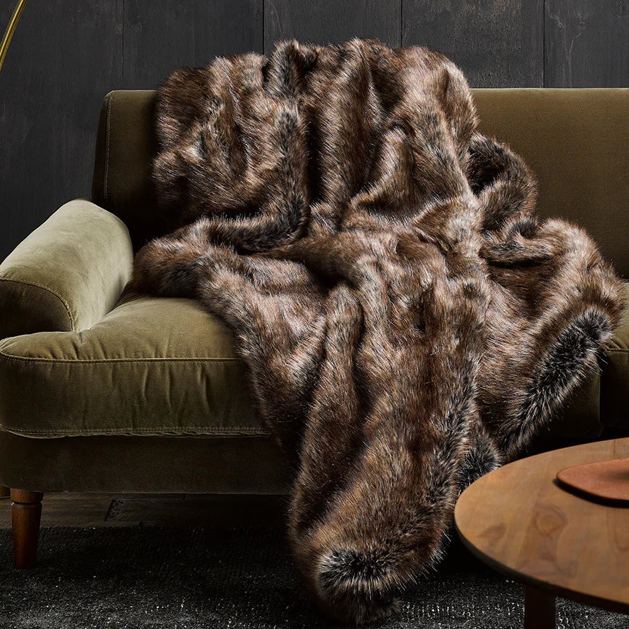 Warm & Rustic throw