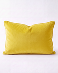 Squarish velvet cushion