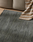 Silvio wool rug | Fog