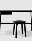 Sketch author desk in black