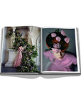 Flowers: Art & Bouquets Book