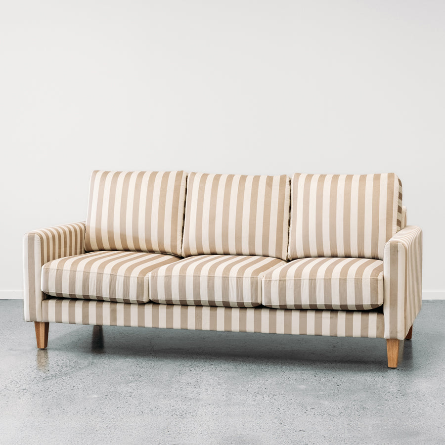 Voyager sofa in giacomo mocha