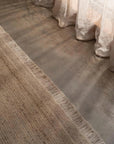 Anton wool rug sand