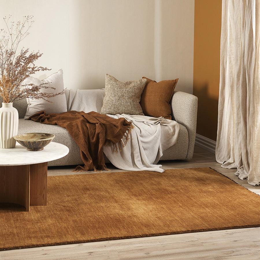 Sandringham wool rug in pecan
