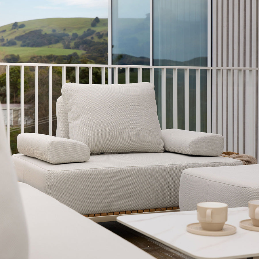 Dawn outdoor armchair
