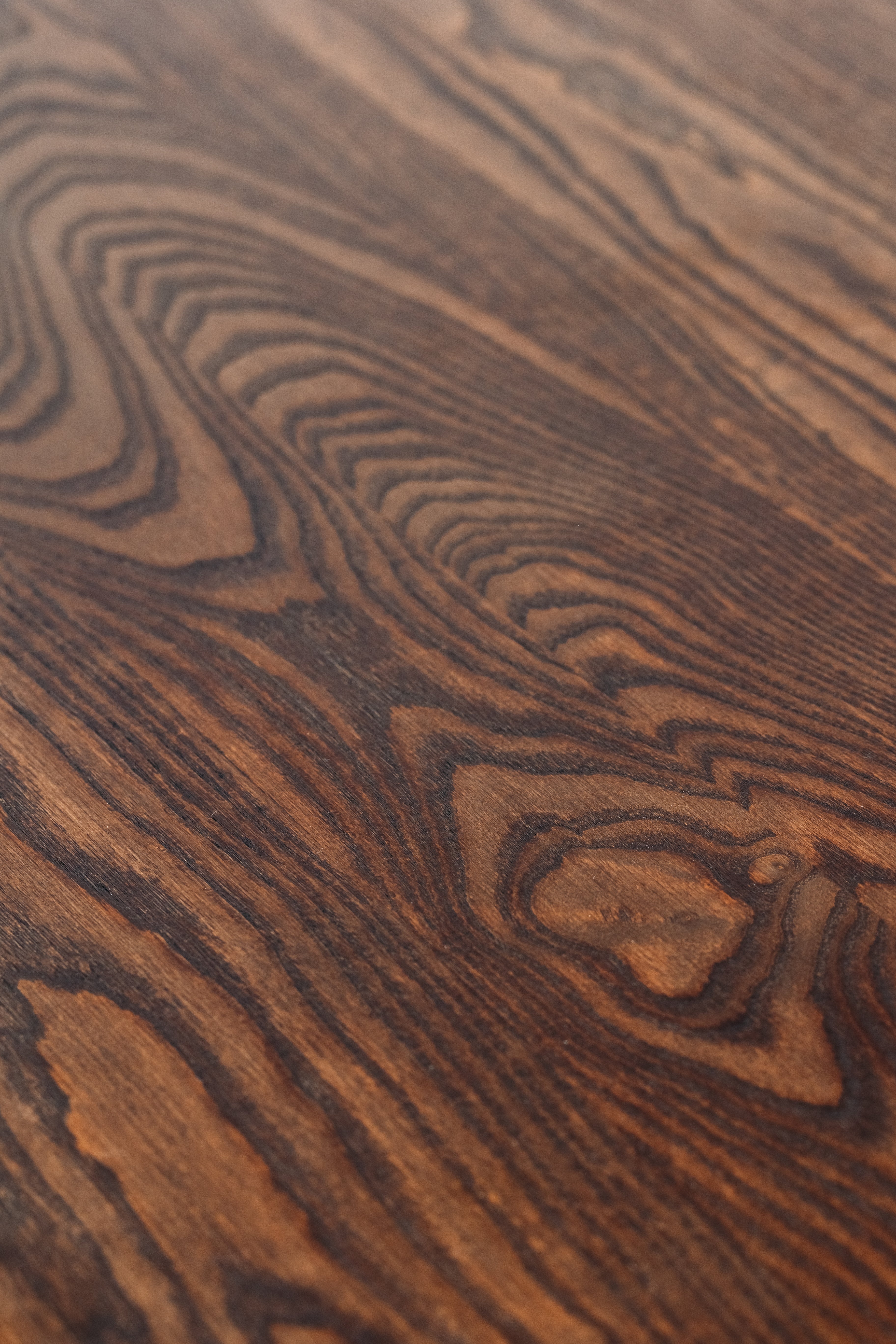 Ghost dining table twin leaf extension