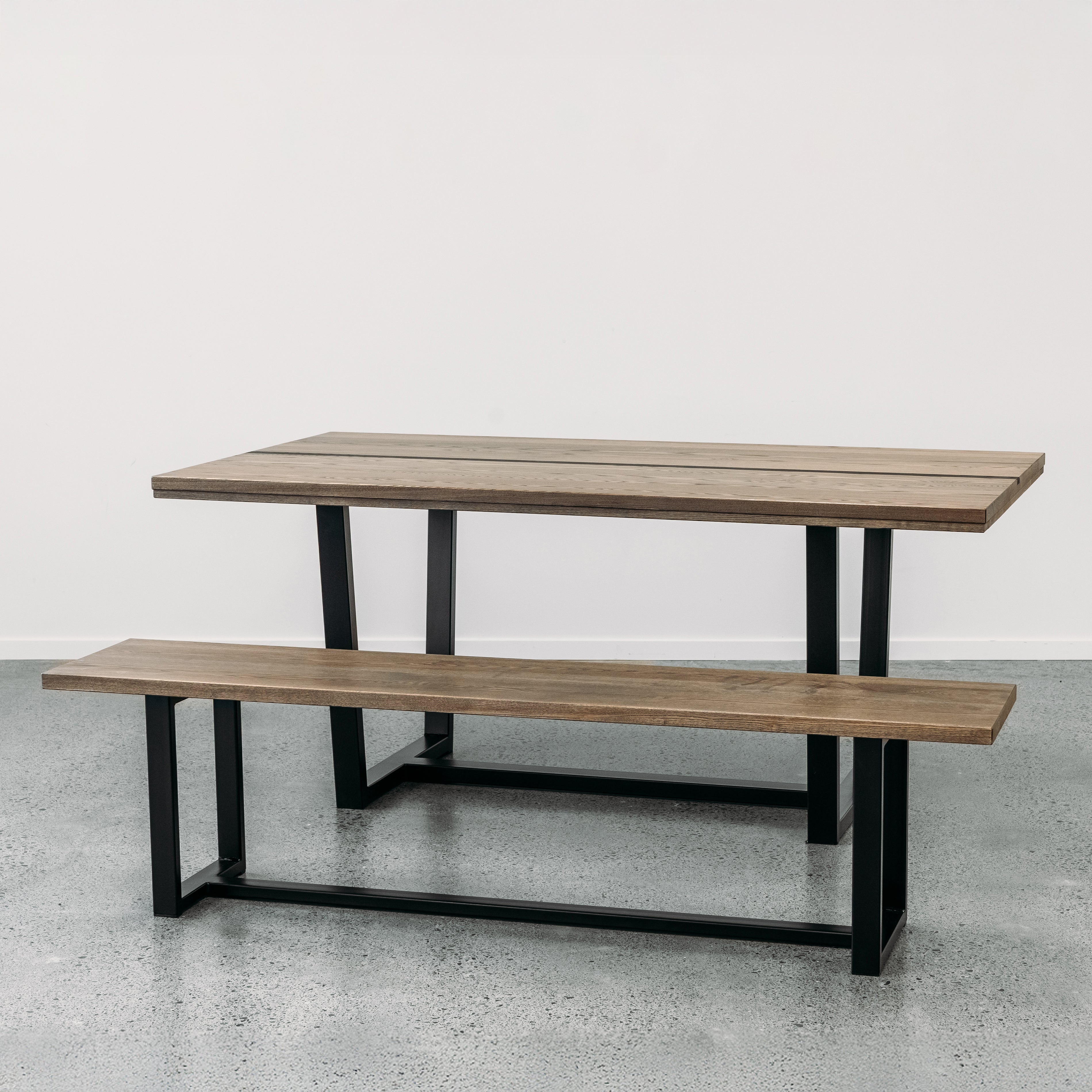 Ghost bay bench seat