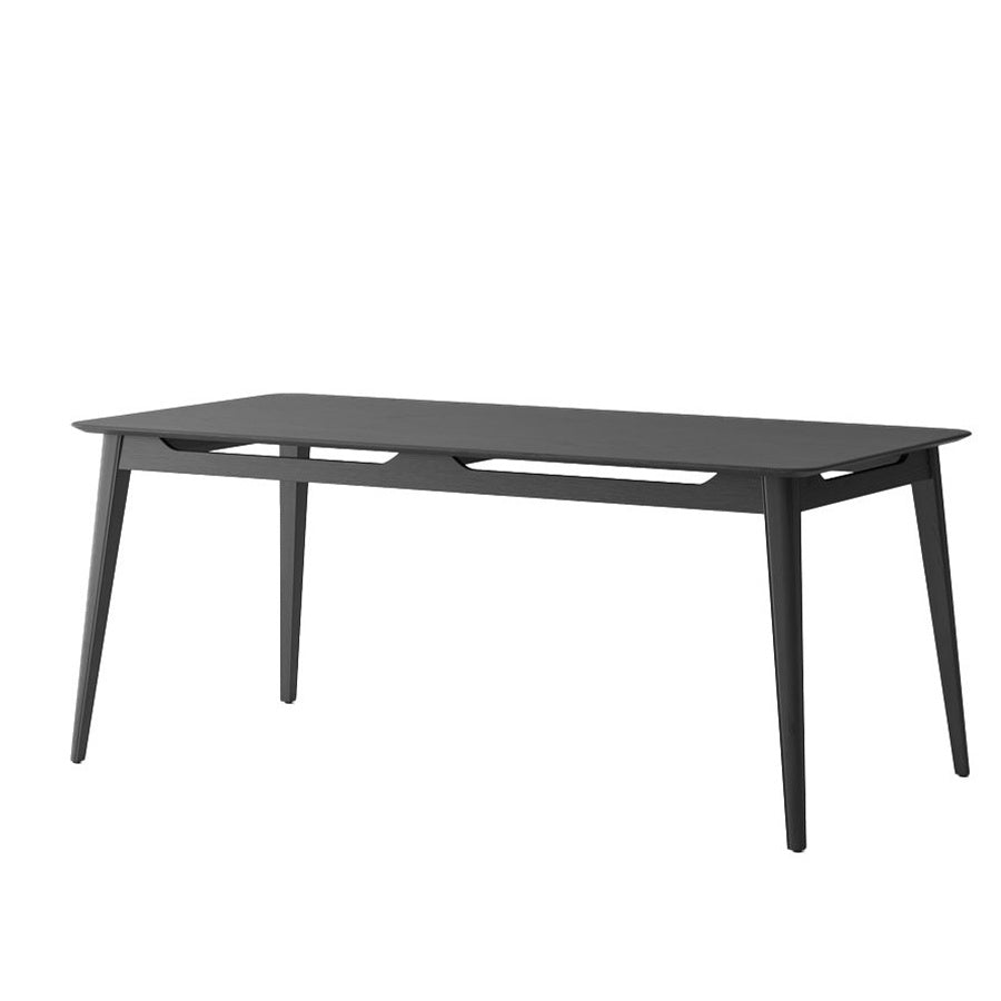 Kaishama dining table in black