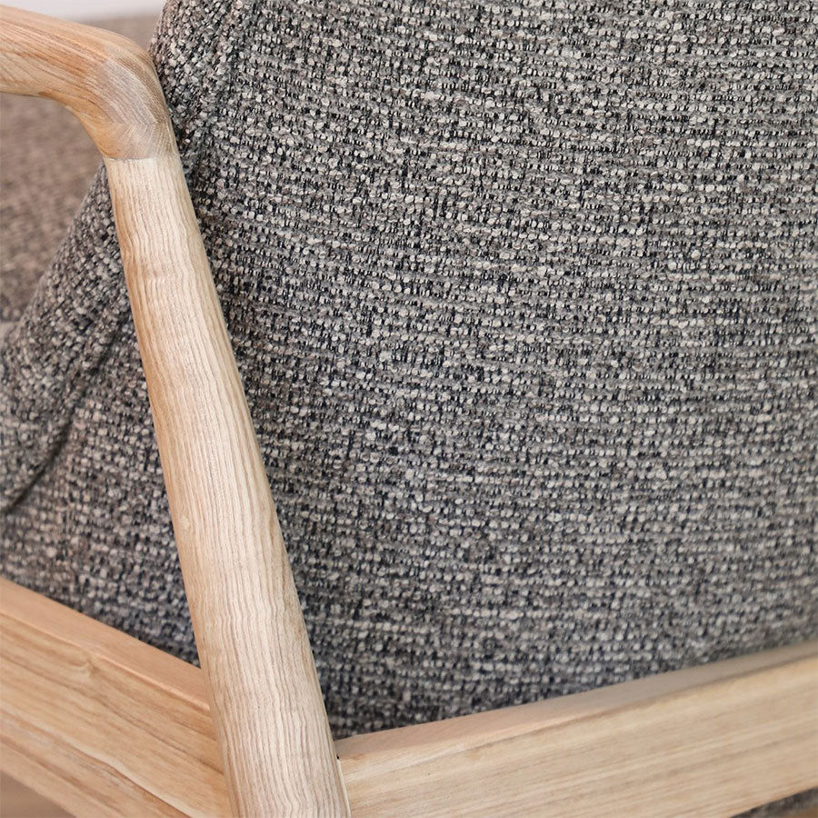 Morely armchair in mink