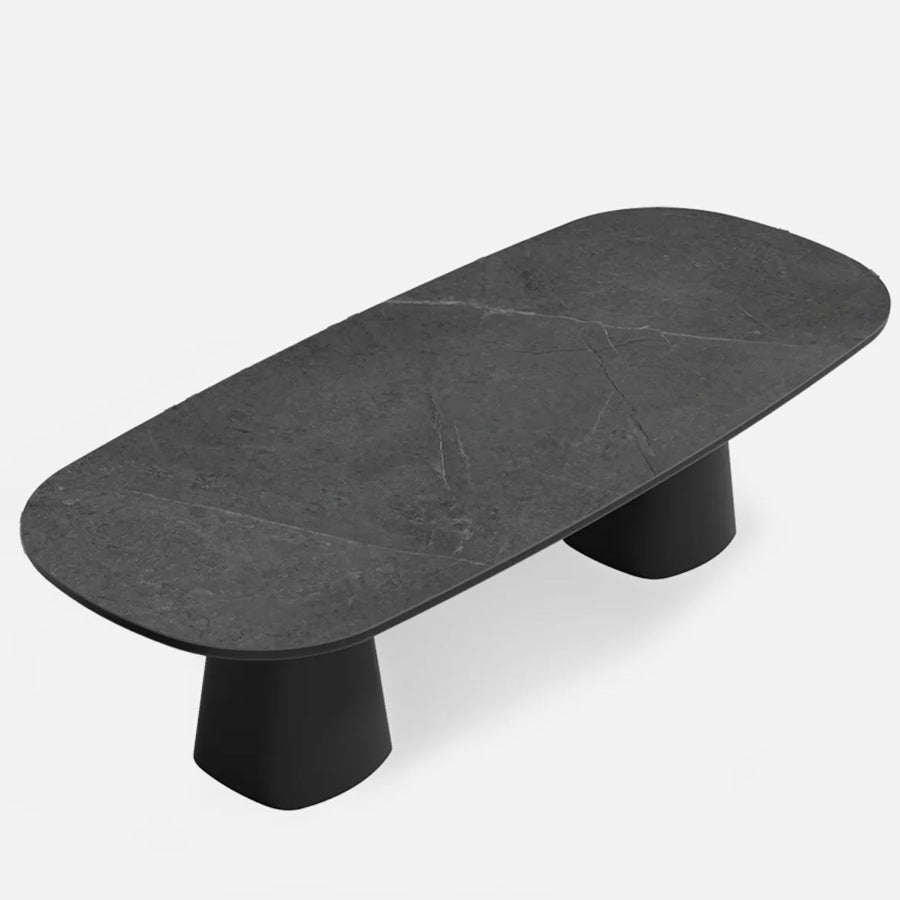 Podo outdoor dining table