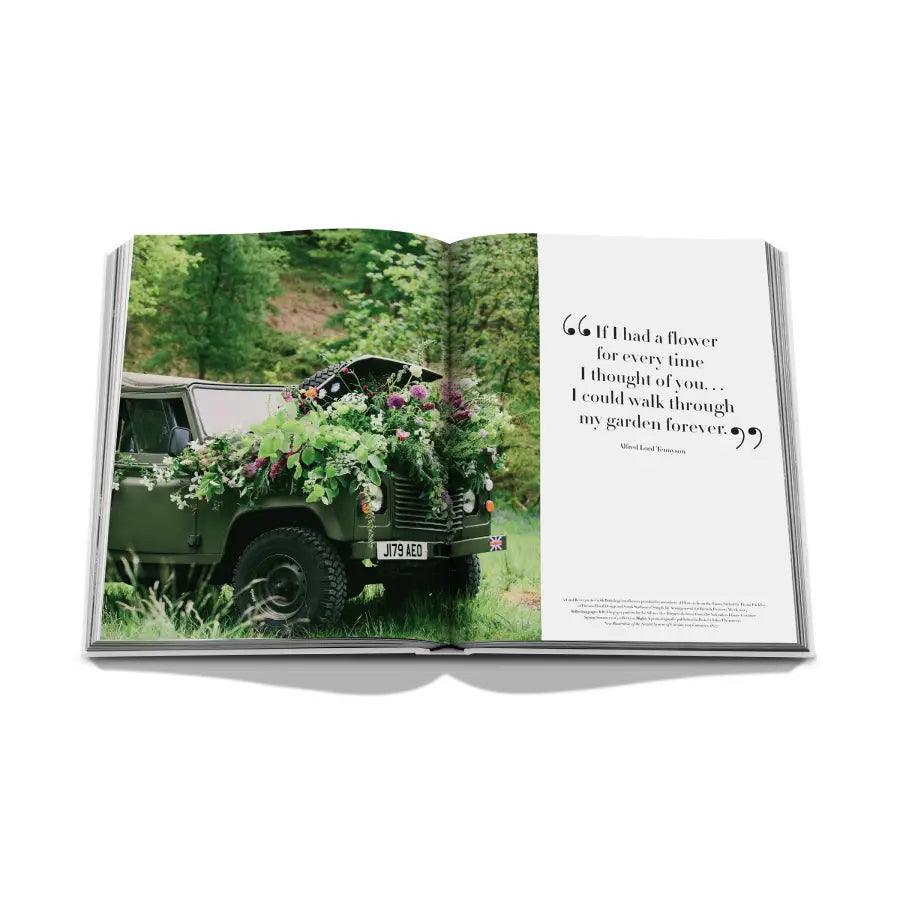 Flowers: Art &amp; Bouquets Book