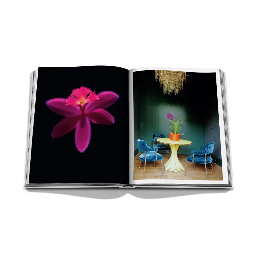Flowers: Art &amp; Bouquets Book