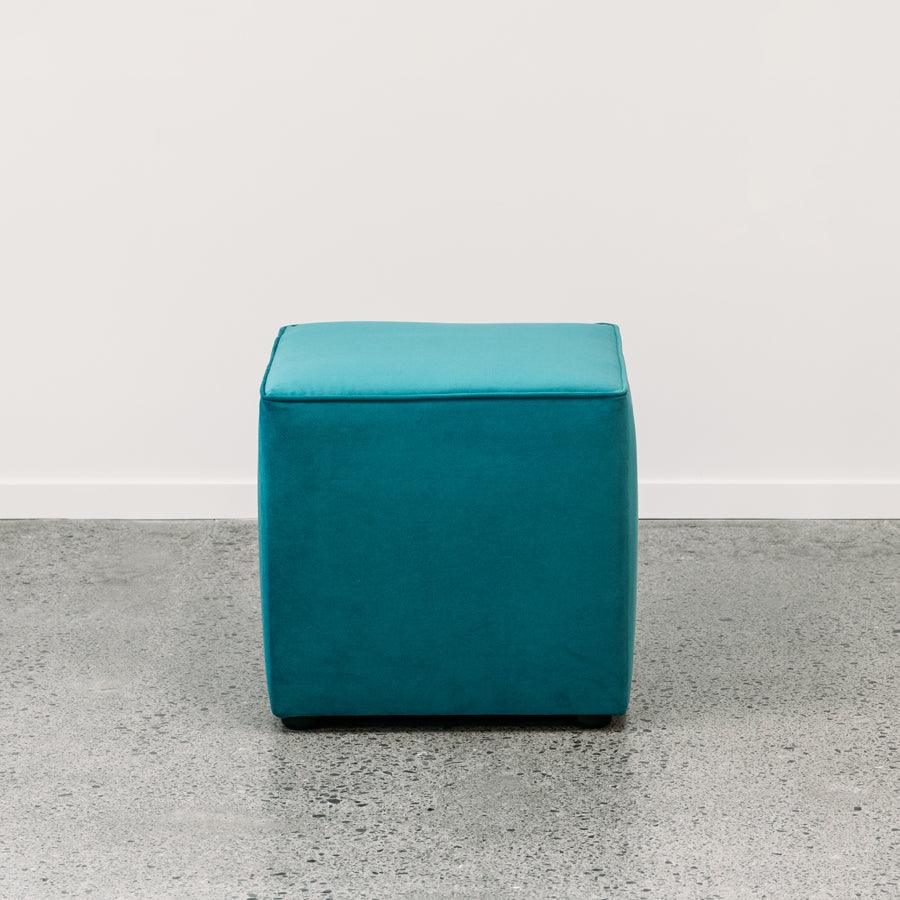 Square Ottoman in novara jungle