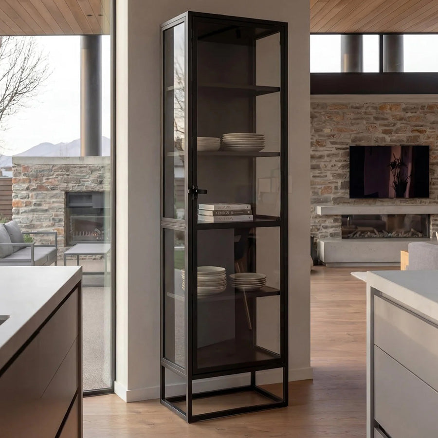 St Arnaud metal tall display unit 