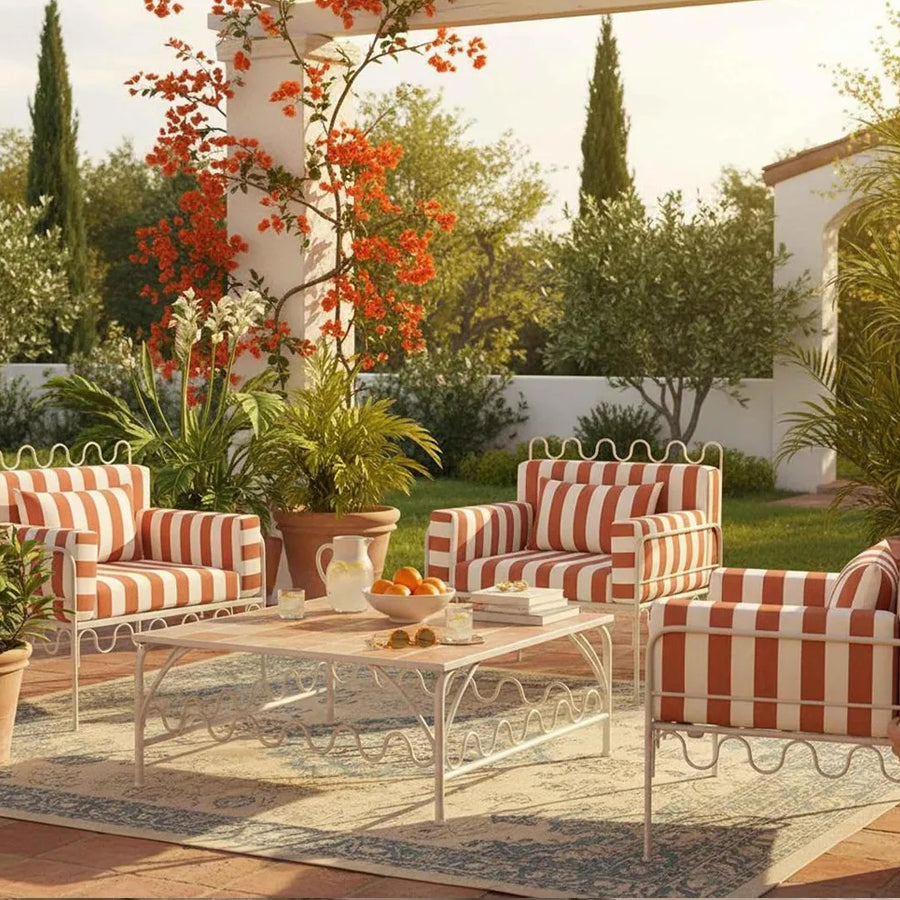 Wira outdoor armchair