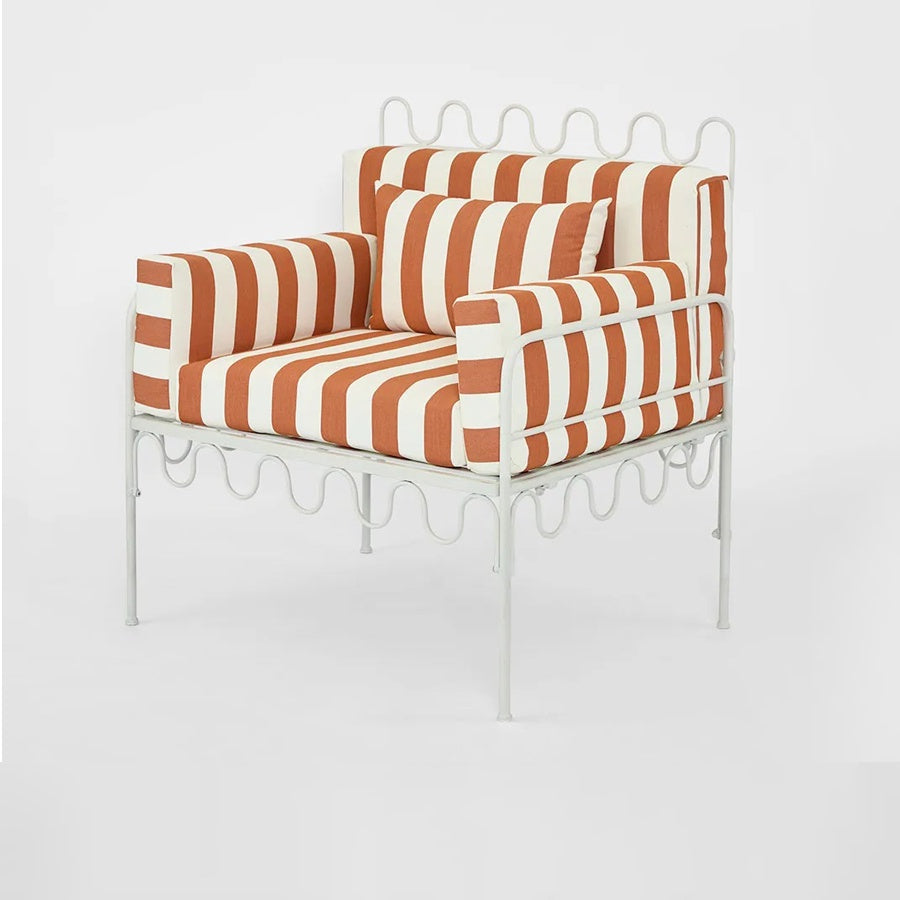 Wira outdoor armchair