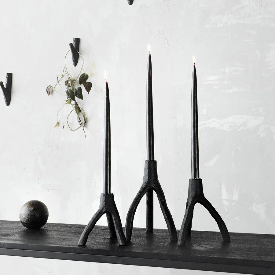 Aion Iron Candle Holder