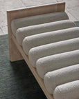 Ava bench seat
