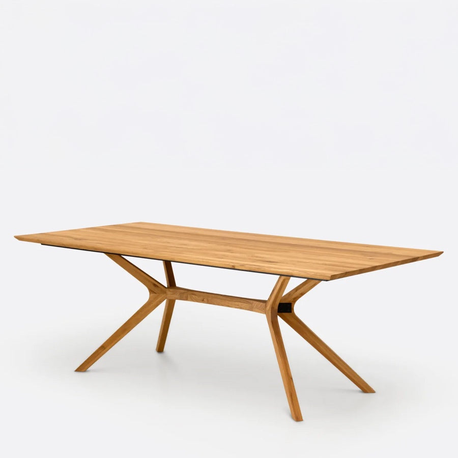 Beckett dining table in oak