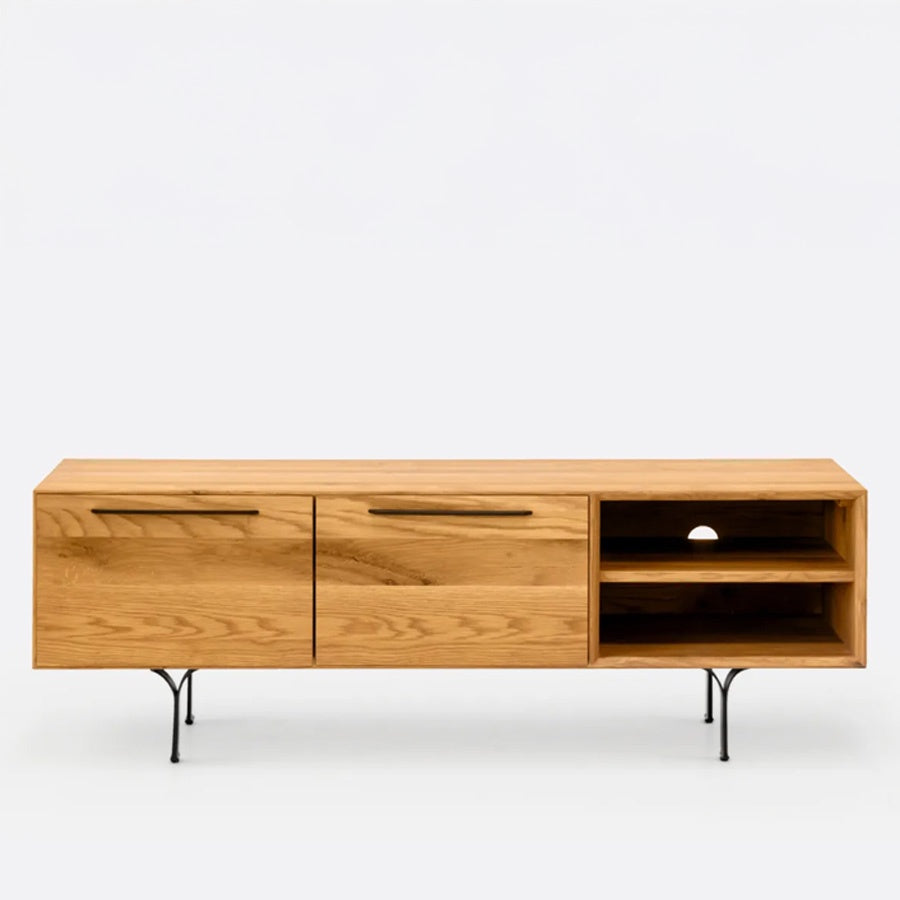 beckett tv unit in oak 
