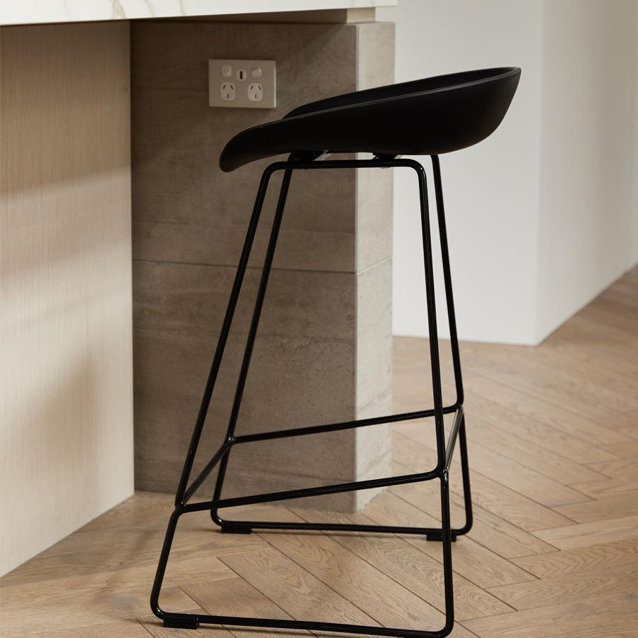 Gemini C10 Barstool- Black 