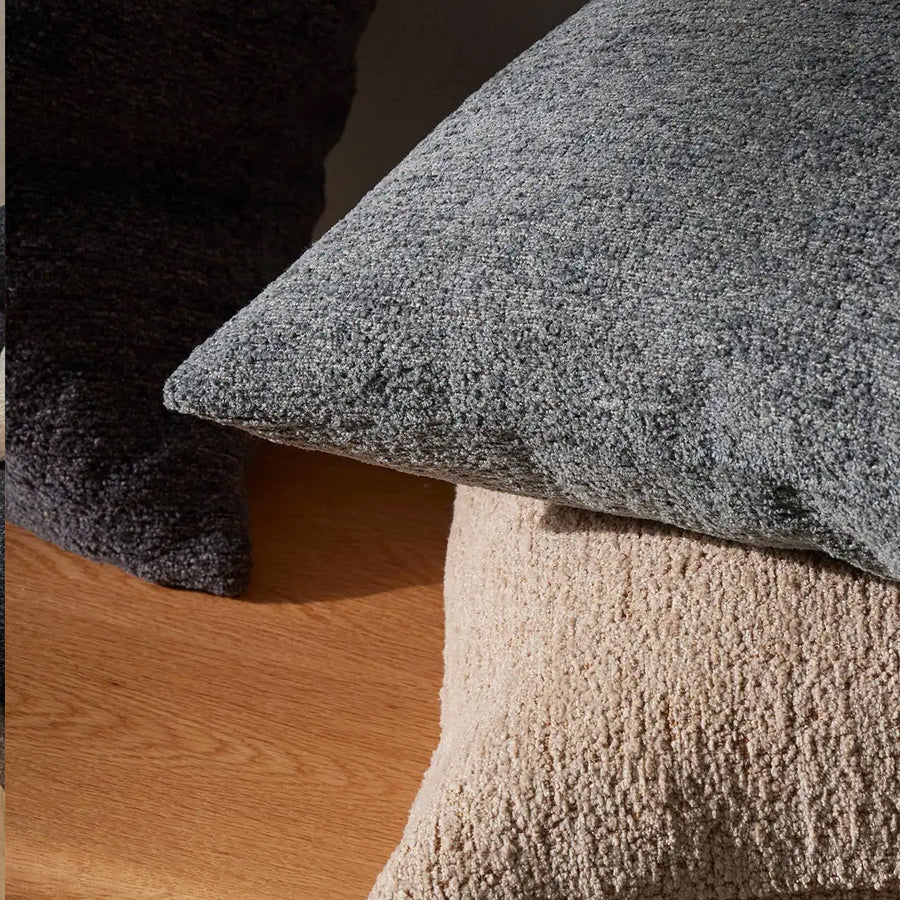 Laurent cushion
