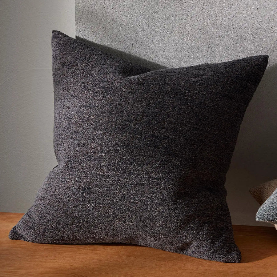 Laurent cushion