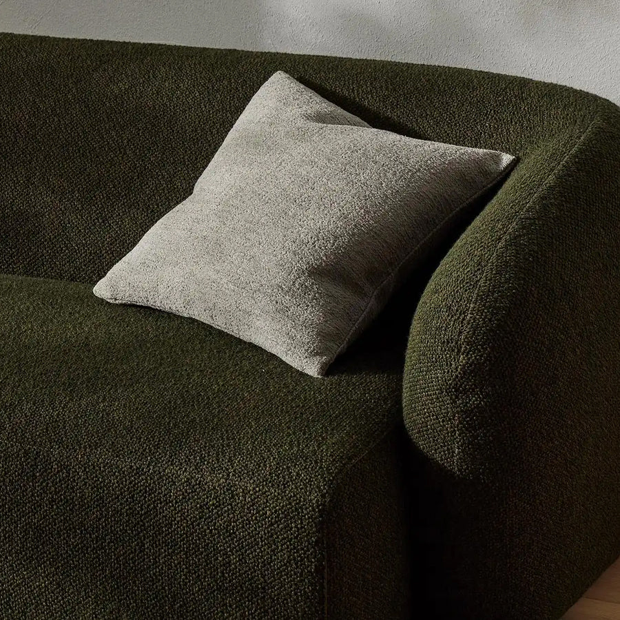 Laurent cushion