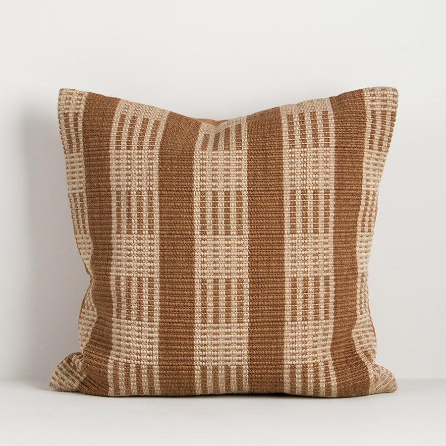 Orion outdoor cushion | Amber