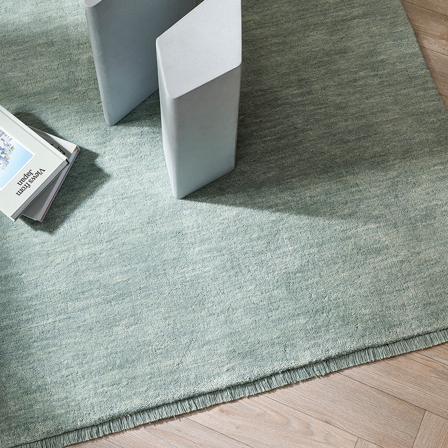 Sandringham Wool Rug in Aquamarine