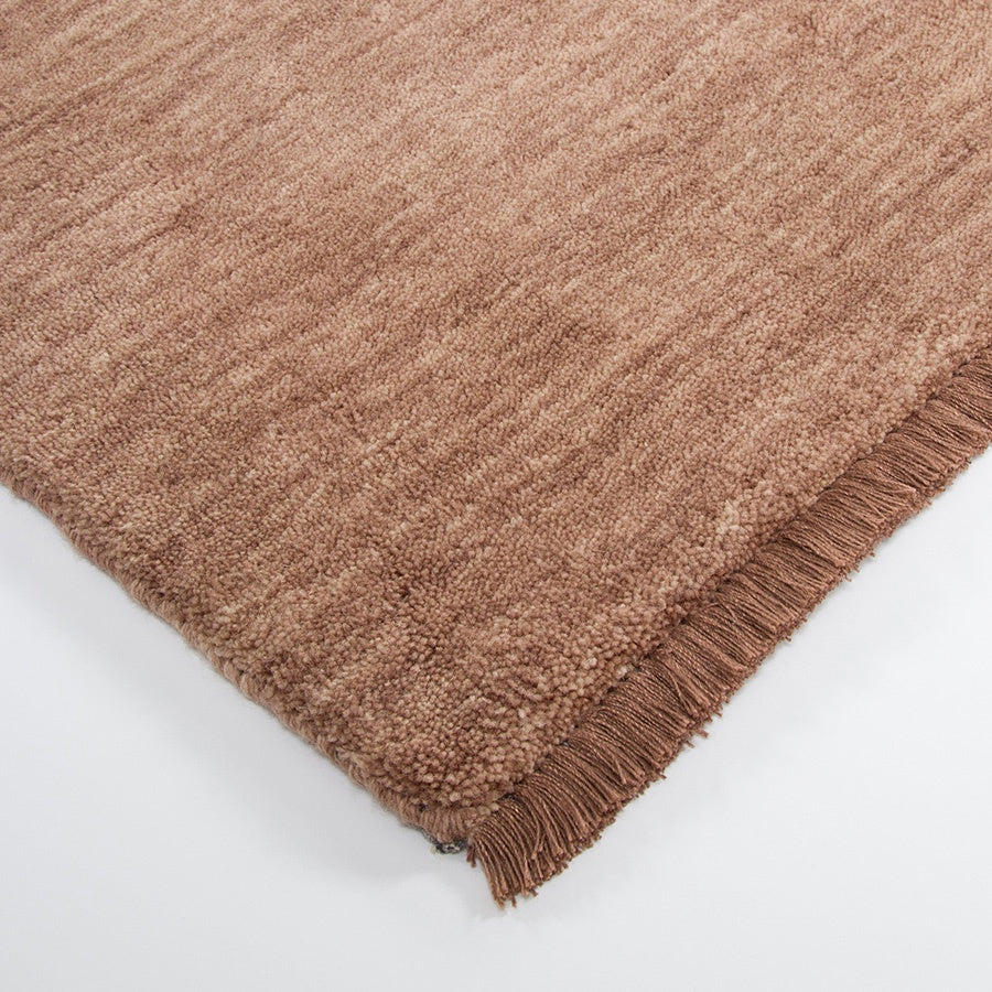 Sandringham wool rug in rosewood 