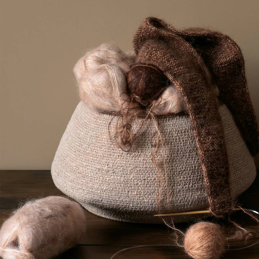 Sfera Basket in Clay