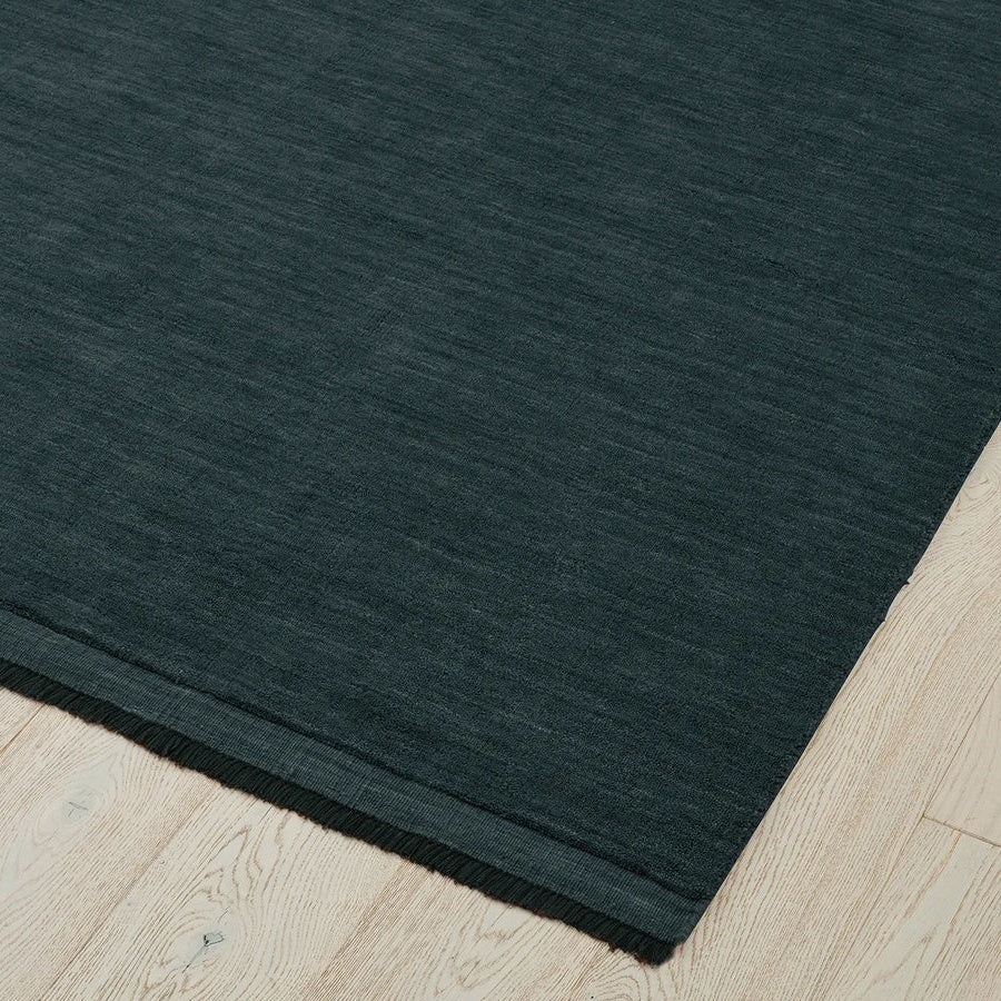 Silvio wool rug | Dusk