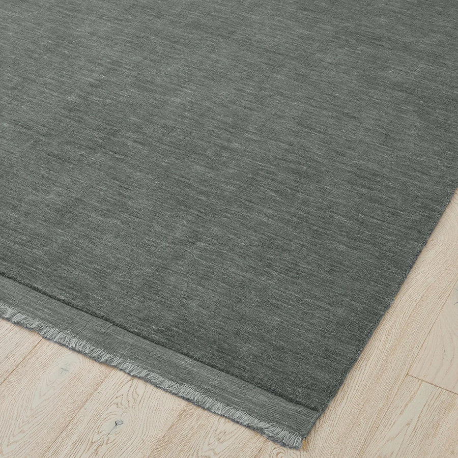 Silvio wool rug | Fog