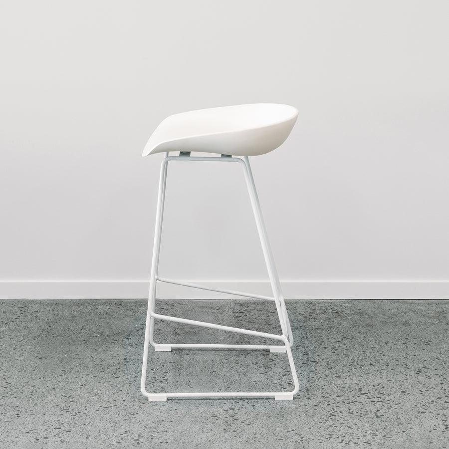 Gemini C10 Barstool White