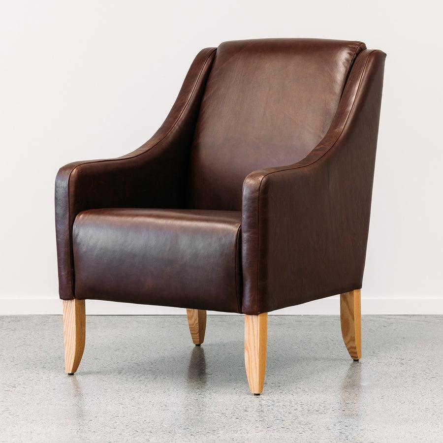 Wedgewood leather armchair in monarch auburn