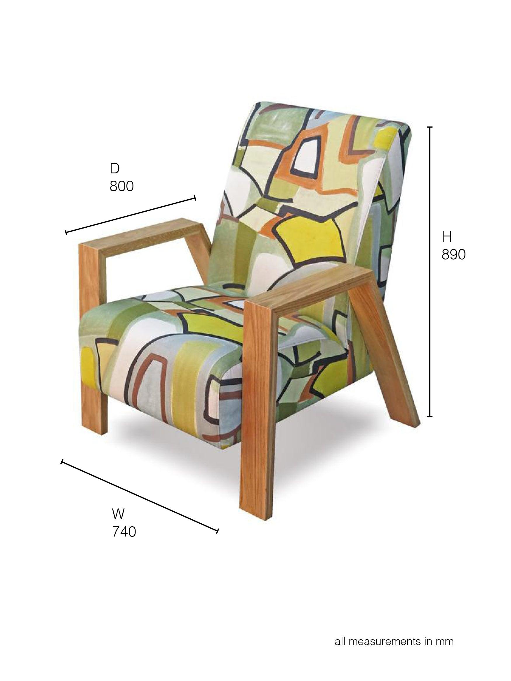 Mogambo Armchair in abstract print with oak arms dimensions